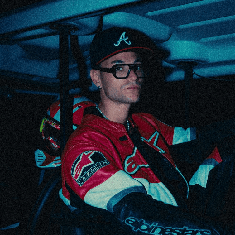 Foto di Tony Wee, artista con ruolo nel rap italiano