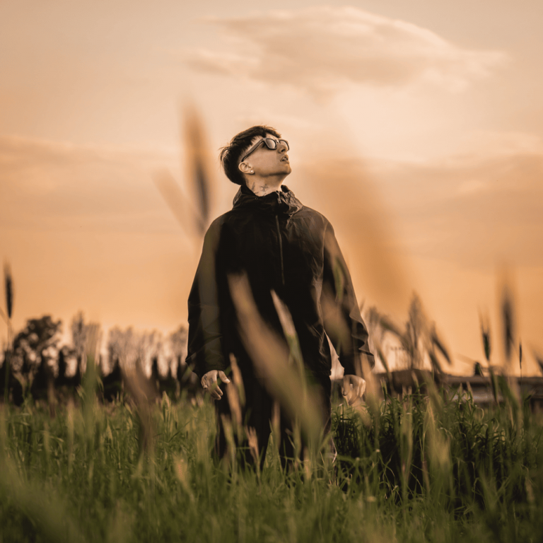 Cover della canzone 'BELLA DAVVERO' di Ultimo