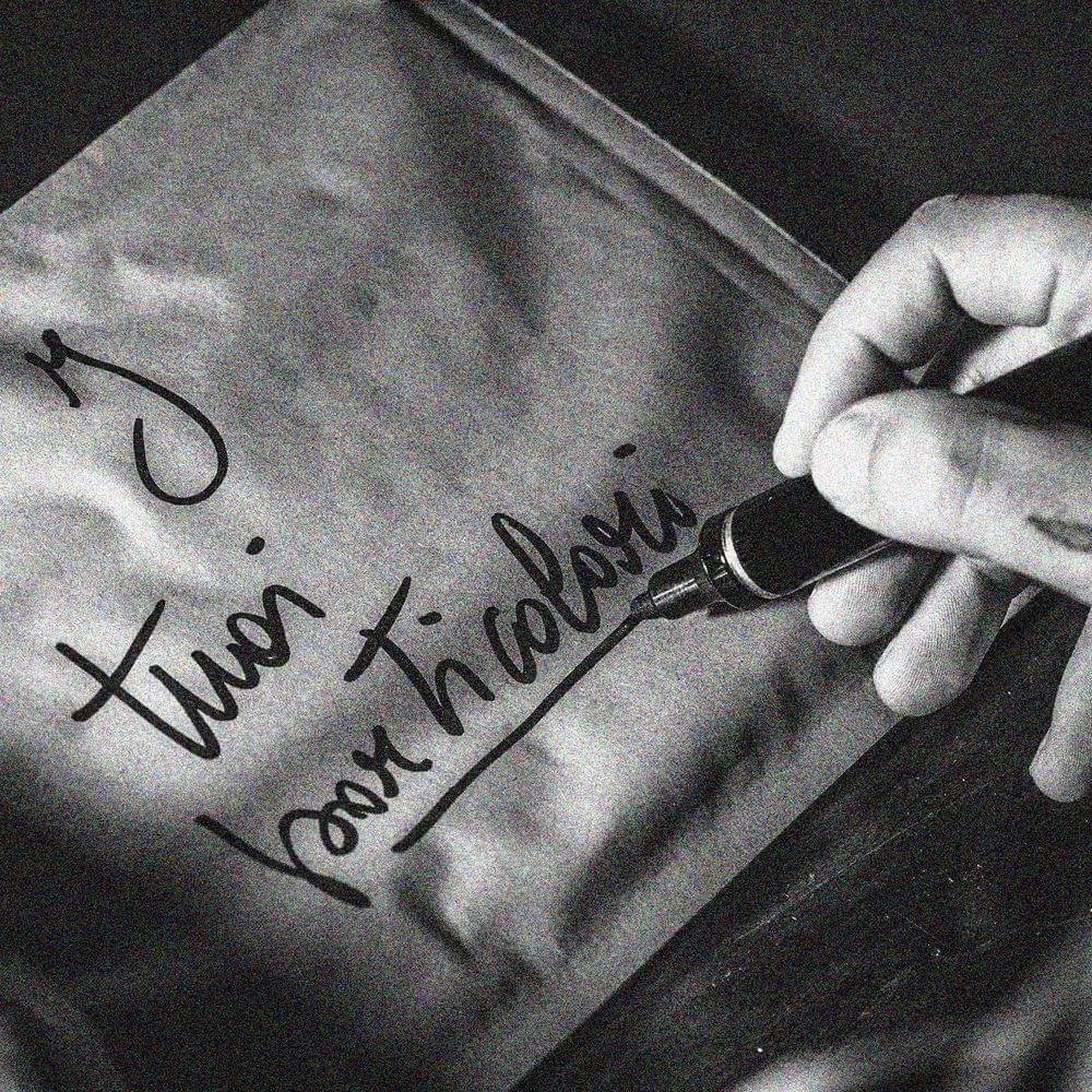 Cover della canzone 'I tuoi particolari' di Ultimo