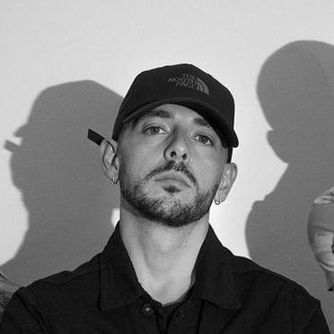 Foto di Uzi Junkana, artista con ruolo nel rap italiano