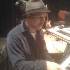 Foto di Victor Carstarphen, artista con ruolo nel rap italiano