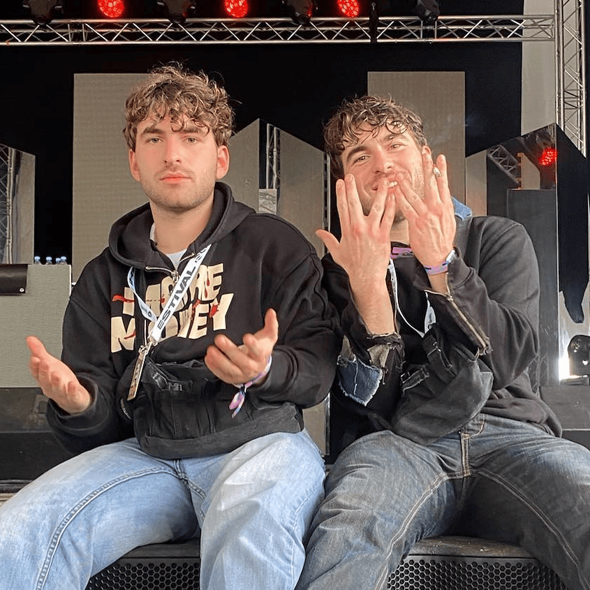 Foto di WATERBOUTUS, artista con ruolo nel rap italiano