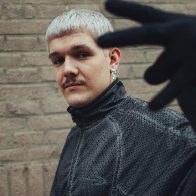 Foto di Zippy Ogar, artista con ruolo nel rap italiano