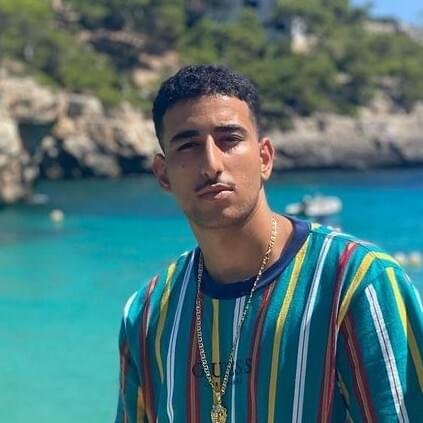 Foto di Anass El Hachimy, artista con ruolo nel rap italiano