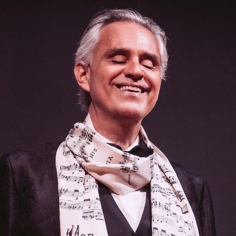 Foto di Andrea Bocelli, artista con ruolo nel rap italiano