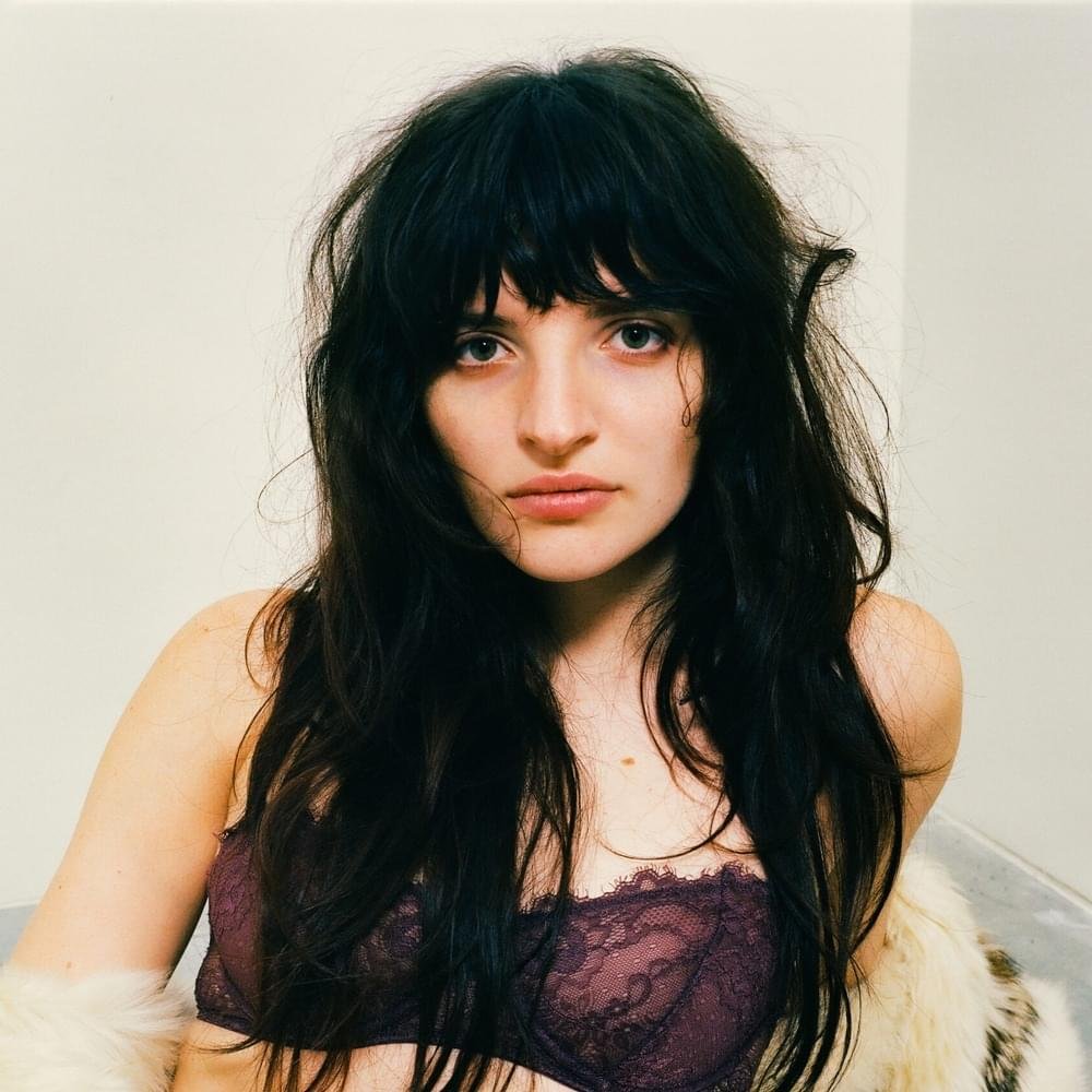 Foto di Angelica Bove, artista con ruolo nel rap italiano