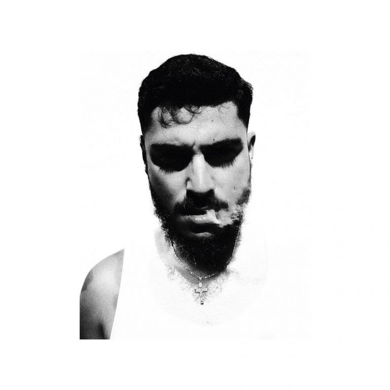 Cover dell'album 'BLACKBIRD' di B.B. Jacques