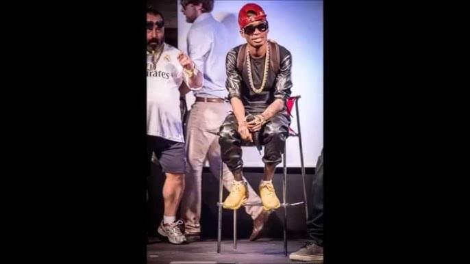 Cover della canzone 'bacia il culo (SWAG)' di Bello Figo