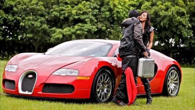 Cover della canzone 'Bugatti' di Bello Figo