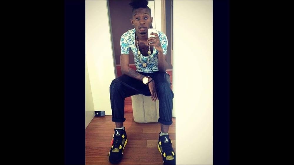 Cover della canzone 'Ciambella Alla Crema' di Bello Figo