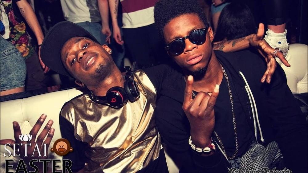 Cover della canzone 'Sembro Tina (SWAG)' di Bello Figo