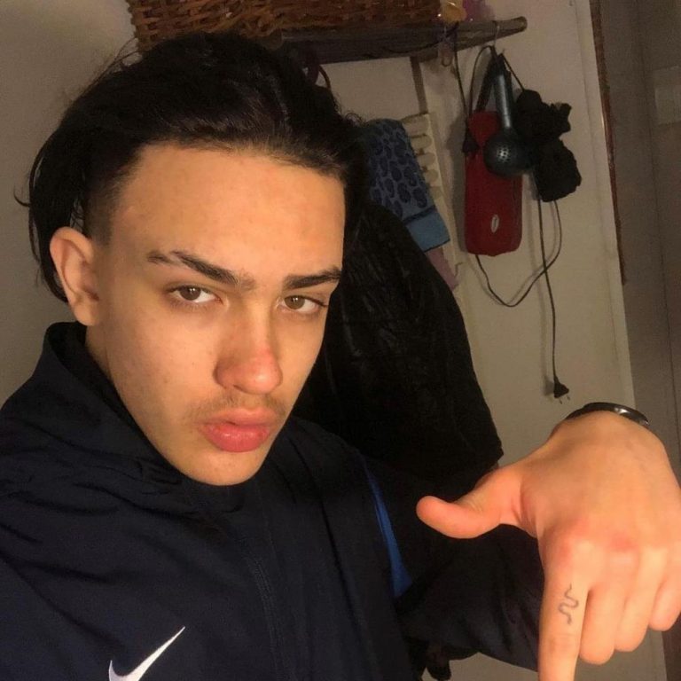 Foto di Bolca MBM, artista con ruolo nel rap italiano