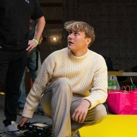 Foto di Cole Bennett, artista con ruolo nel rap italiano