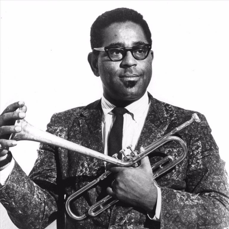 Foto di Dizzy Gillespie, artista con ruolo nel rap italiano