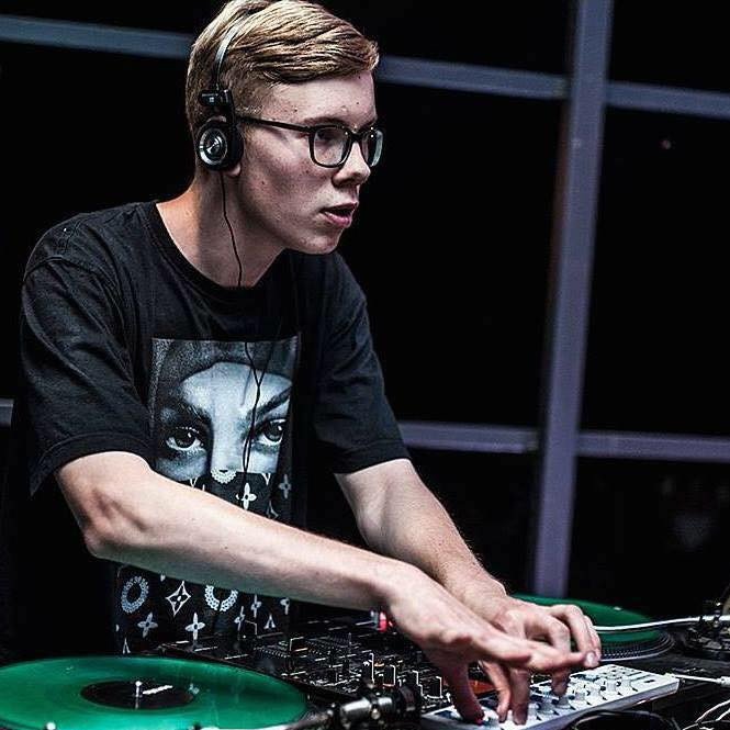 Foto di DJ Flip, artista con ruolo nel rap italiano