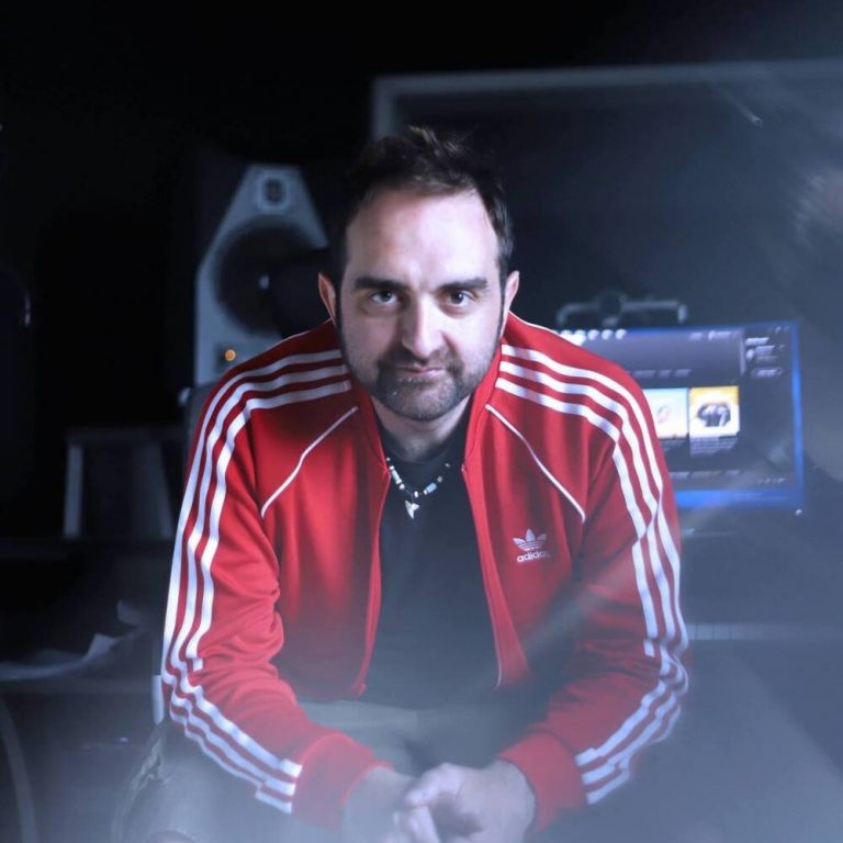 Foto di Enrico Palmosi, artista con ruolo nel rap italiano