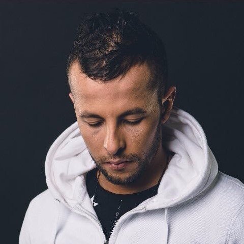 Foto di Hayce Lemsi, artista con ruolo nel rap italiano