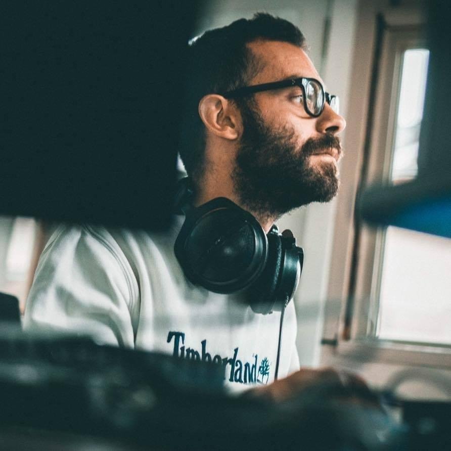 Foto di Iacopo Pinna, artista con ruolo nel rap italiano