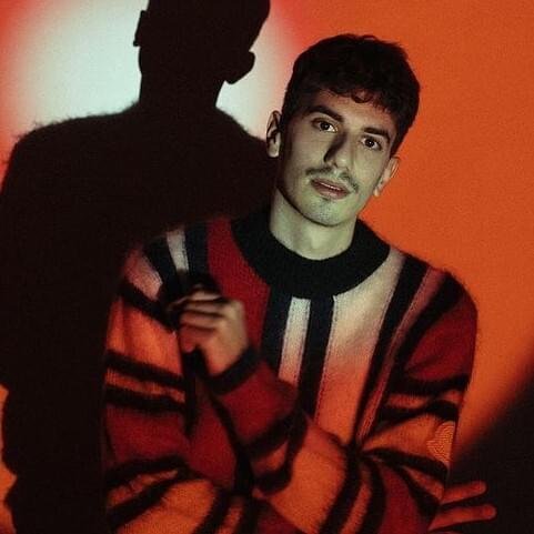 Foto di Junior V, artista con ruolo nel rap italiano