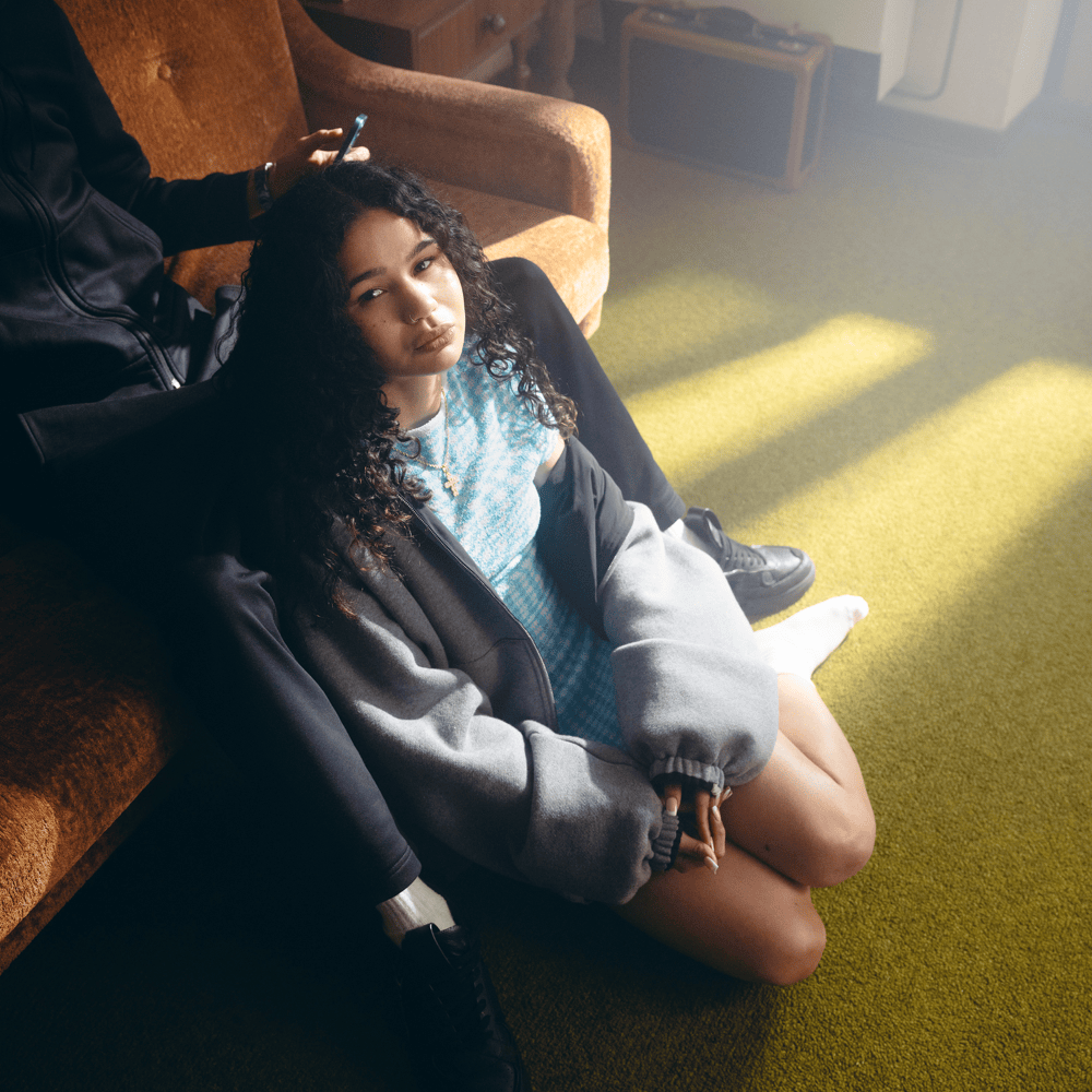 Cover della canzone 'A chi mi ha reso fredda' di Lorenzza