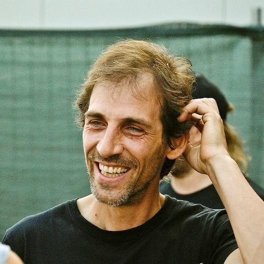 Foto di Luca Masseroni, artista con ruolo nel rap italiano