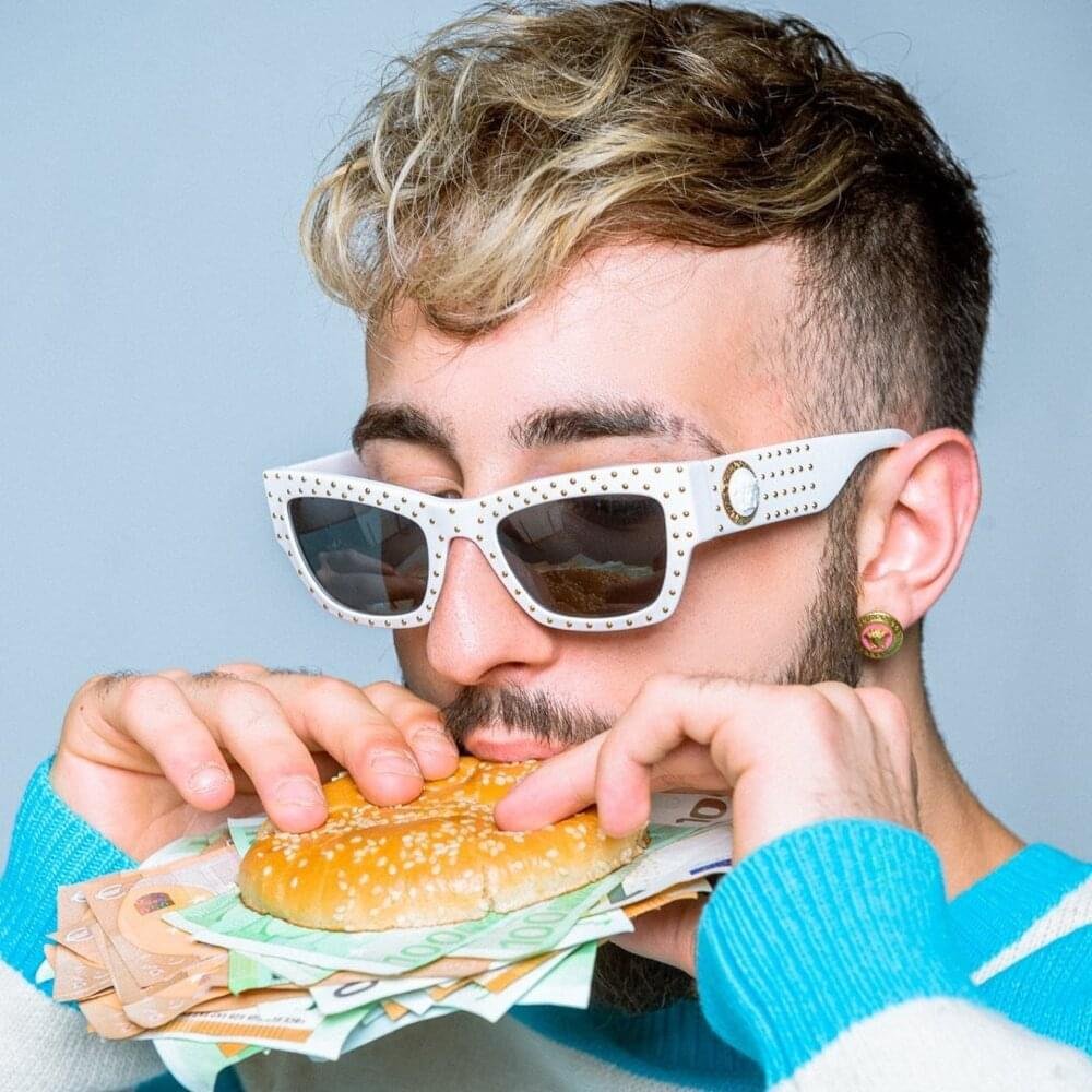 Foto di Manali, artista con ruolo nel rap italiano