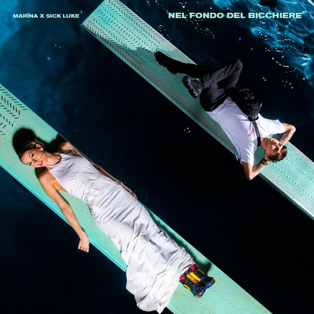 Cover della canzone 'Nel fondo del bicchiere' di Marïna (ITA)