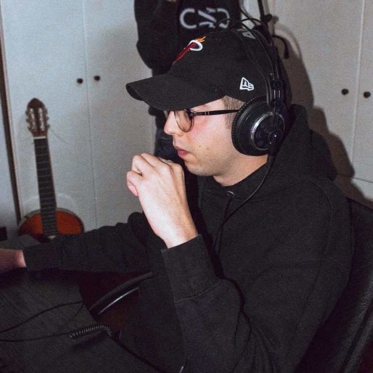 Foto di Oers, artista con ruolo nel rap italiano