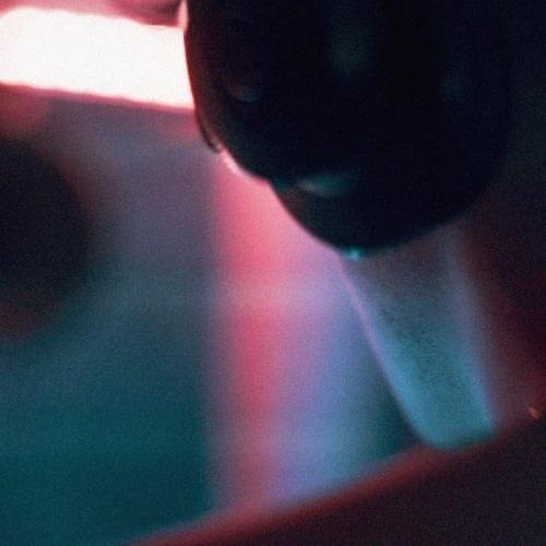 Cover della canzone 'Pace' di Olly