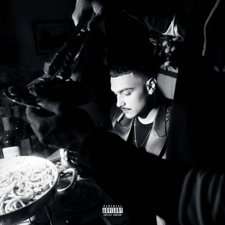 Cover della canzone 'Al Capone' di Papa V