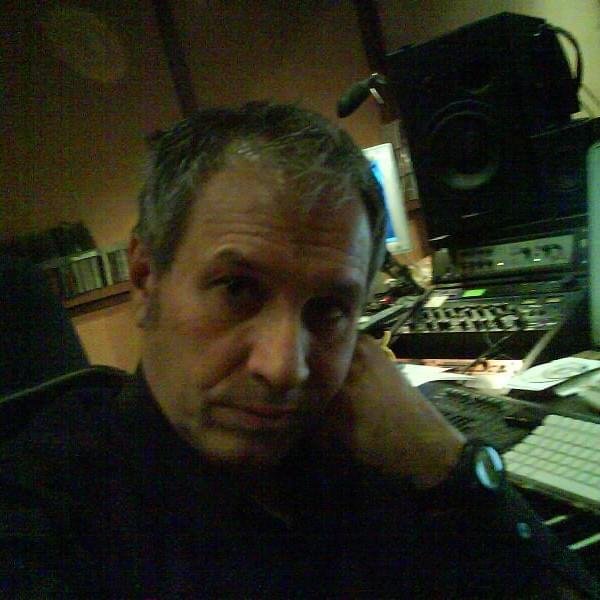 Foto di Piero Calabrese, artista con ruolo nel rap italiano