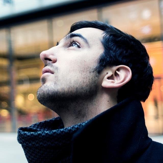 Foto di Riccardo Petrillo, artista con ruolo nel rap italiano