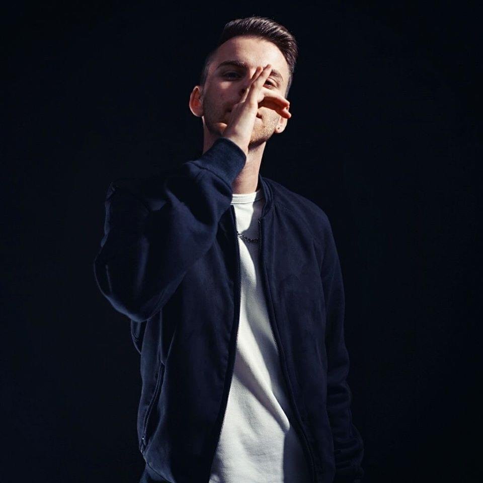 Foto di Roman, artista con ruolo nel rap italiano