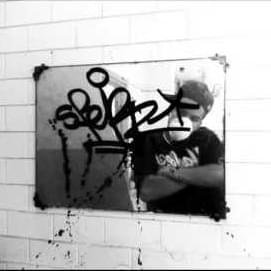 Cover della canzone 'Iniorap' di Sfera Ebbasta