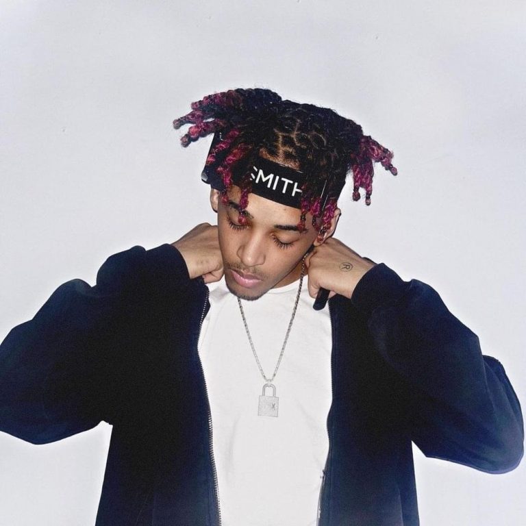 Foto di TheHxliday, artista con ruolo nel rap italiano