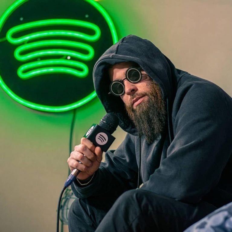 Foto di Thomas T. Fasciana, artista con ruolo nel rap italiano