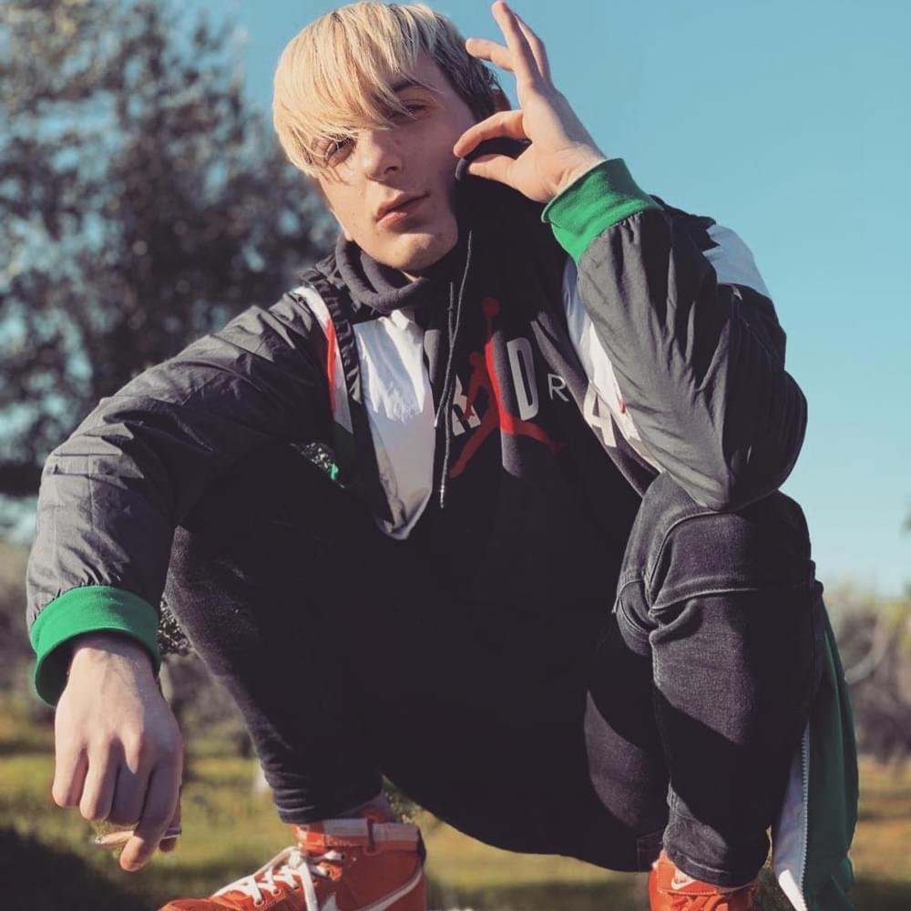 Foto di Thugnizü, artista con ruolo nel rap italiano