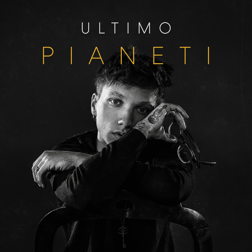 Cover dell'album 'Pianeti' di Ultimo