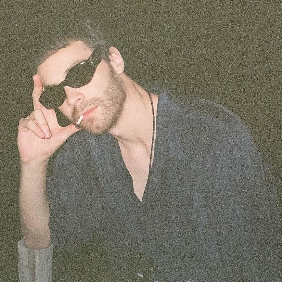 Foto di Antonio Cavalieri, artista con ruolo nel rap italiano