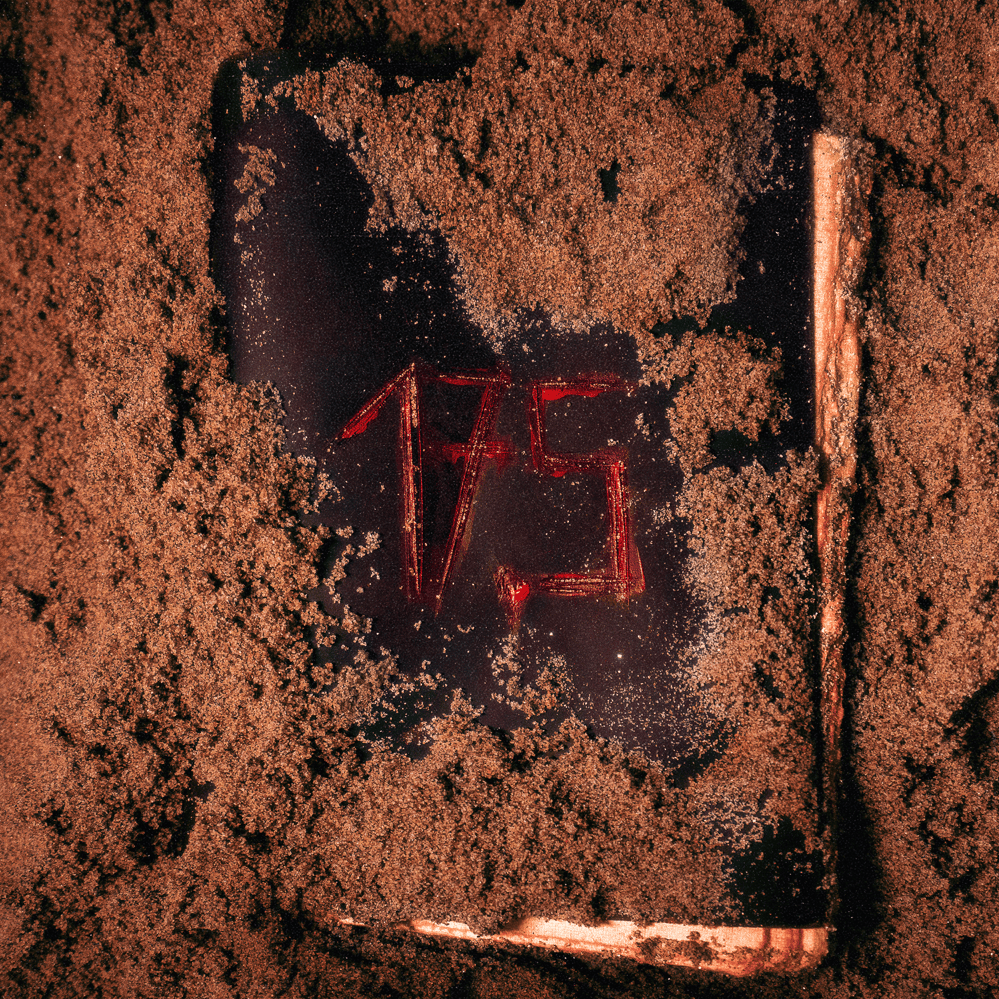 Cover dell'album '17.5 - EP' di Axos