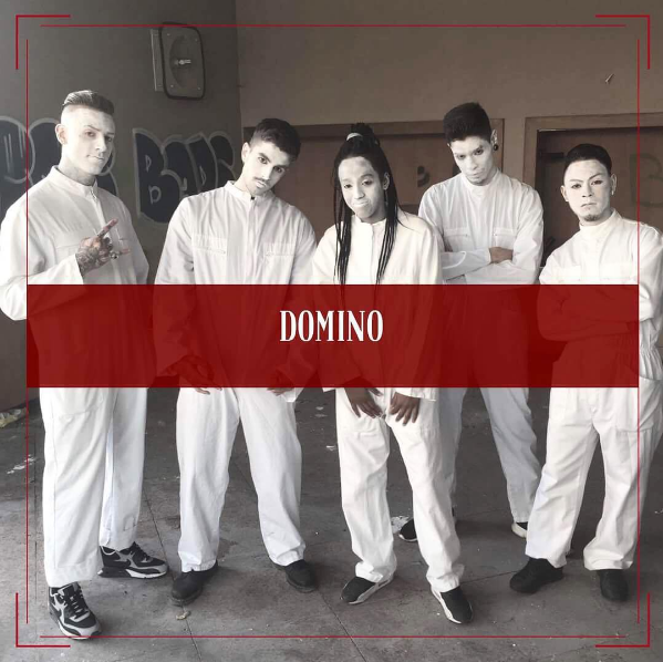 Cover della canzone 'Domino' di Axos