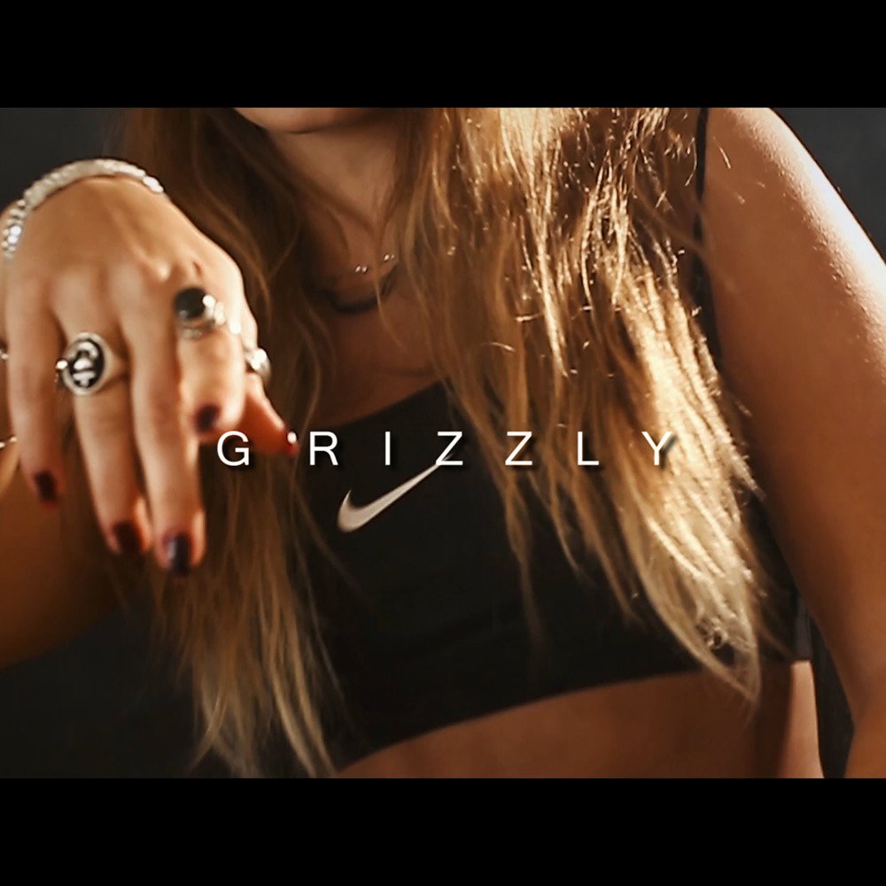 Cover della canzone 'Grizzly' di Beba
