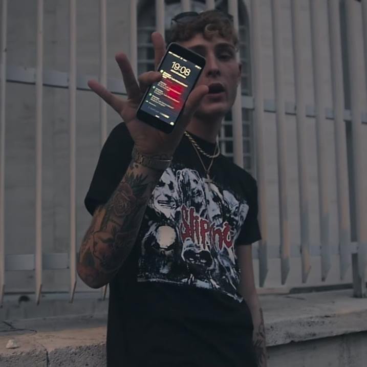 Cover della canzone 'Cosa?' di Dark Polo Gang
