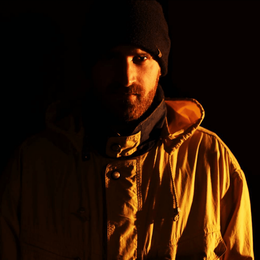 Foto di Eric Marangone, artista con ruolo nel rap italiano