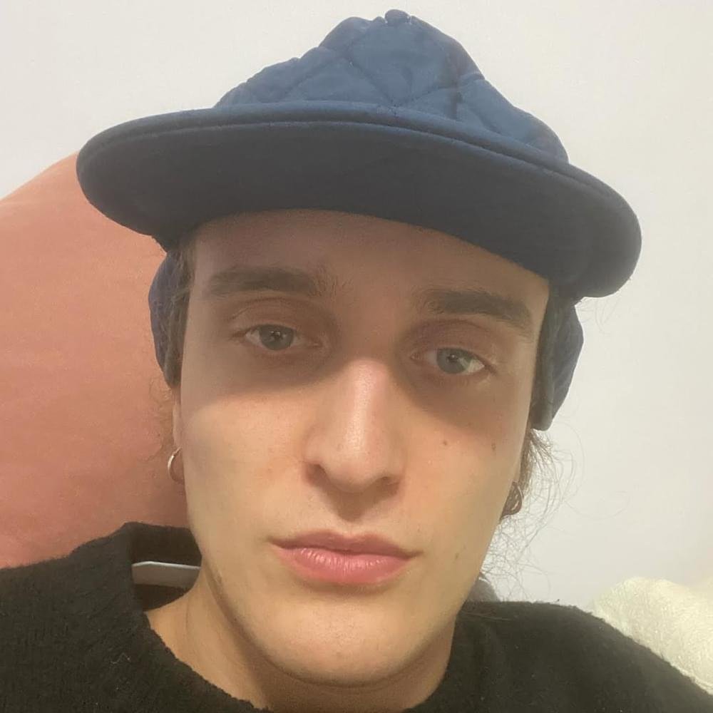 Foto di Gabriele Skià, artista con ruolo nel rap italiano
