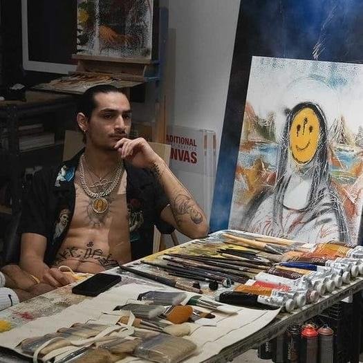Foto di Isaac Pelayo, artista con ruolo nel rap italiano