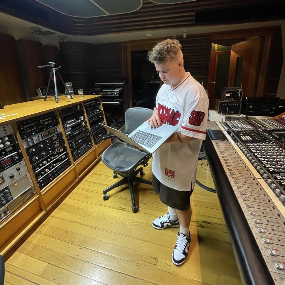 Foto di LMC, artista con ruolo nel rap italiano