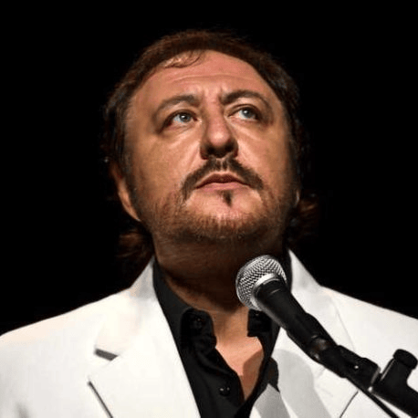 Foto di Luca Velletri, artista con ruolo nel rap italiano