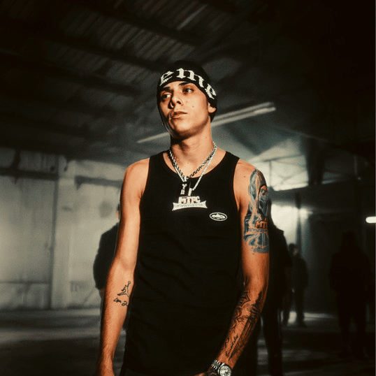 Foto di Lucho SSJ, artista con ruolo nel rap italiano