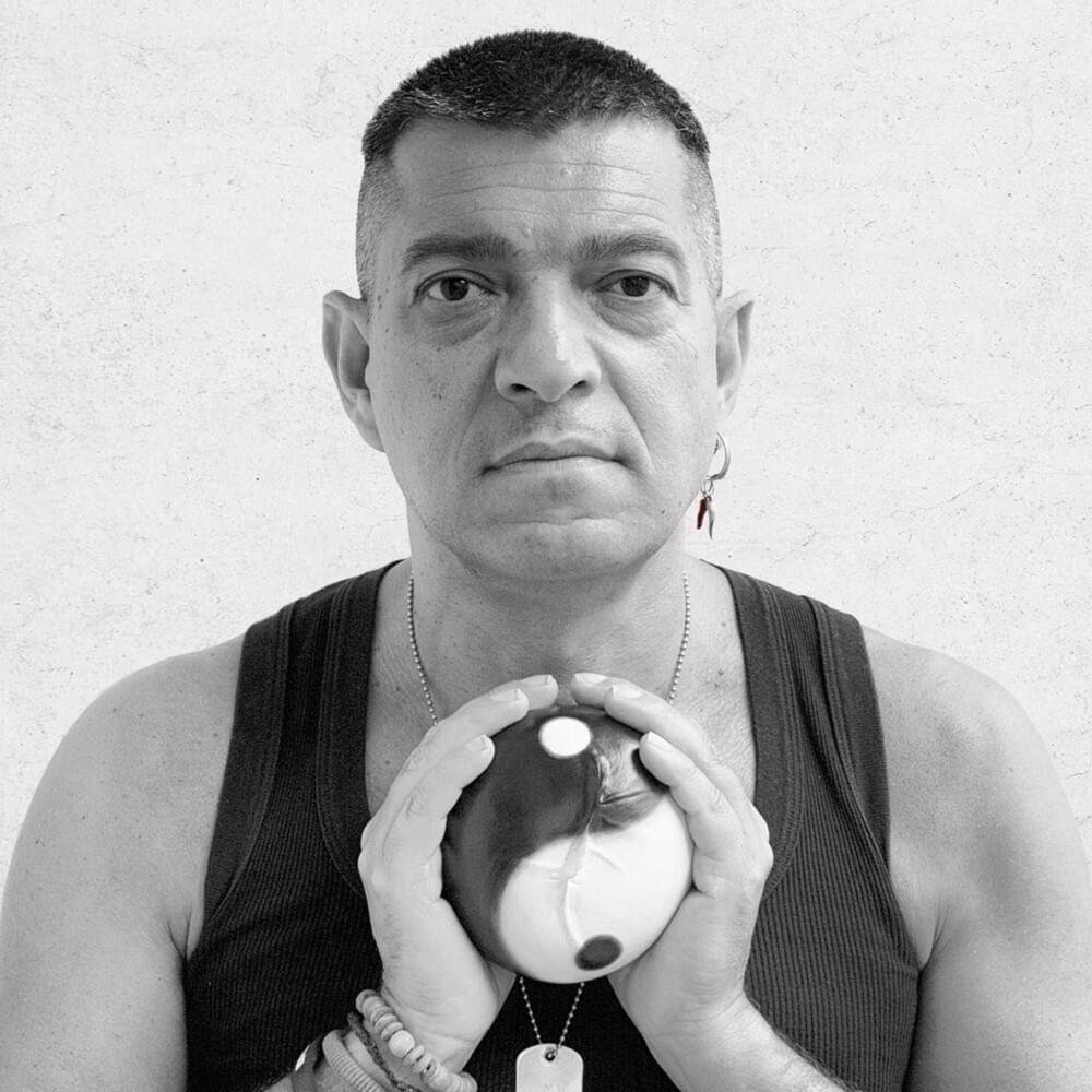 Foto di Maurizio Capone, artista con ruolo nel rap italiano